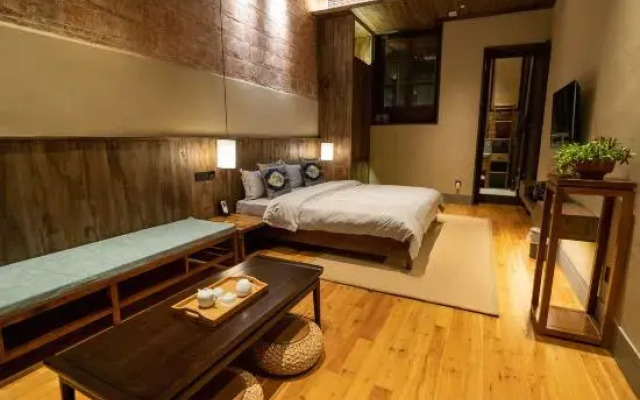 Wanzai Painting & Calligraphy Academy Homestay