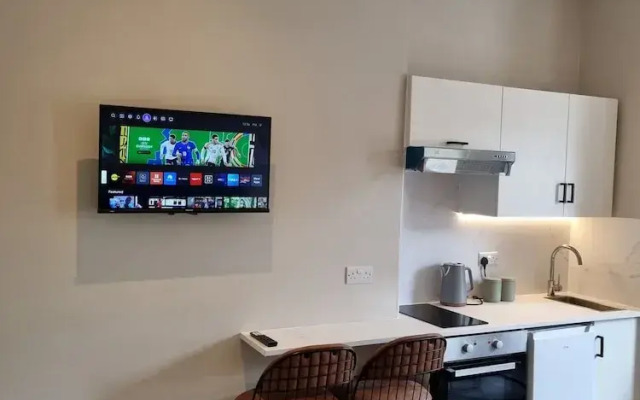 The Ivy Apartments