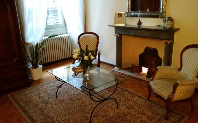 Antica Dimora B&B in Historic Residence