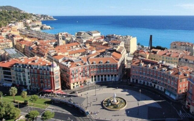 Studio à louer Carré d'Or à Nice