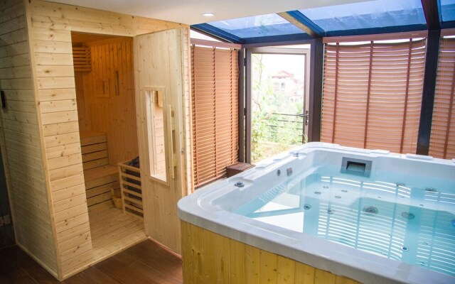 Eco House
