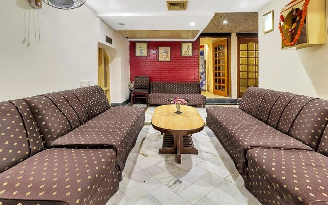 Hotel Kapoor Inn by OYO Rooms