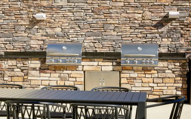 Staybridge Suites Auburn University Area