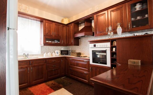 2Floor Apartment