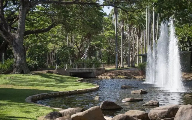 Zen By The Water: Darwin's Premier Family Retreat
