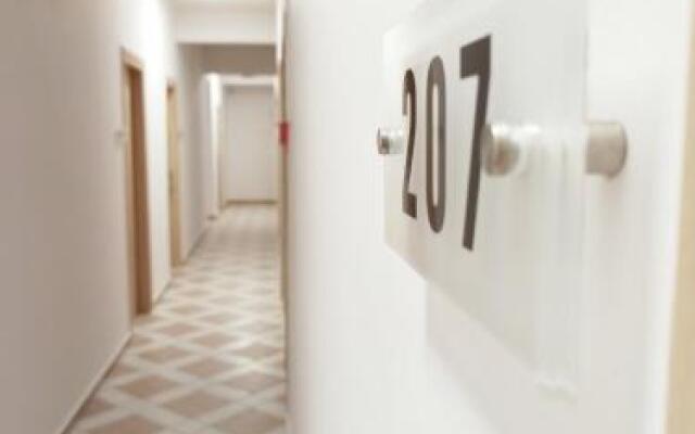 Dioni Hotel