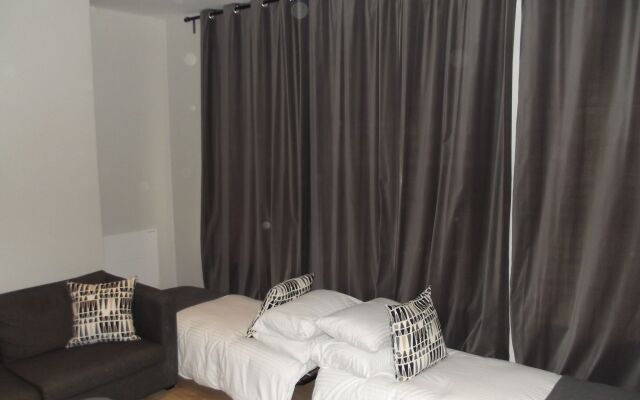 Orange Grove Hotel & Gardens