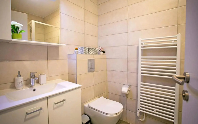 Apartment Sweet Daisy with parking