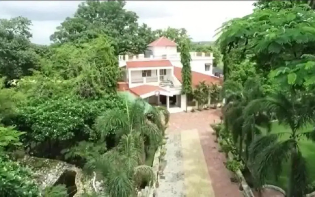 TGI Insignia Resort and Villas
