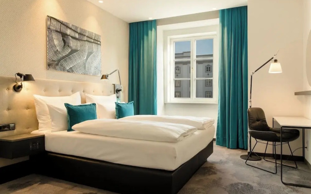 Motel One Linz - Hauptplatz