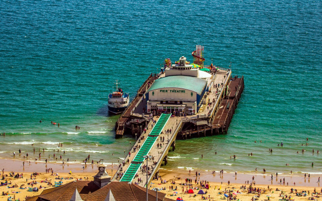 Premier Inn Bournemouth East Cliff