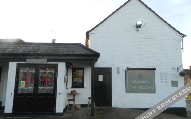 Three Horseshoes Inn