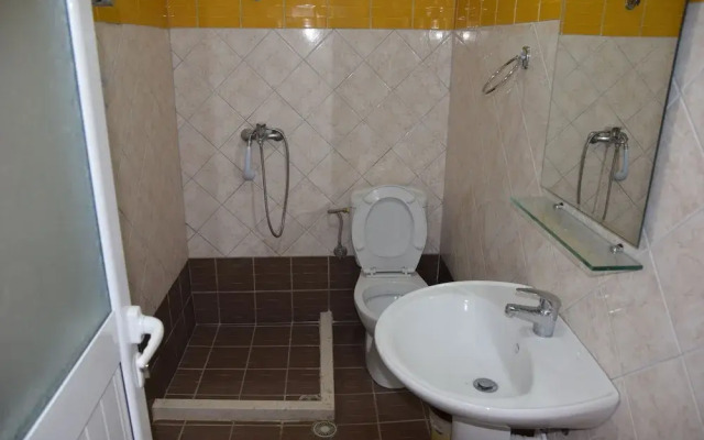 Rojela Rooms
