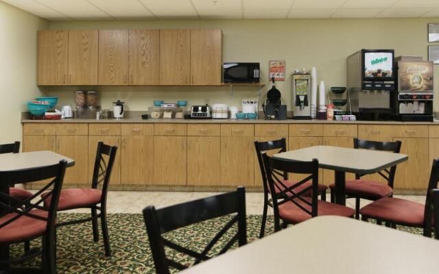 Supertel Inn & Conference Center