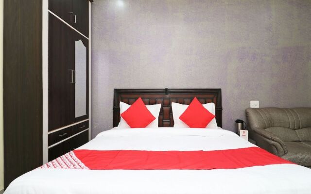 OYO 14708 Hotel Ashiyana