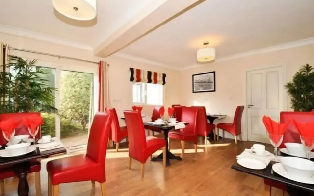 Lynfield Guest House