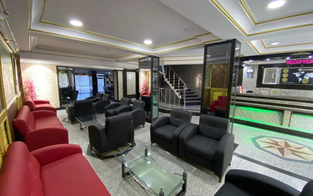 Grand Oral Hotel