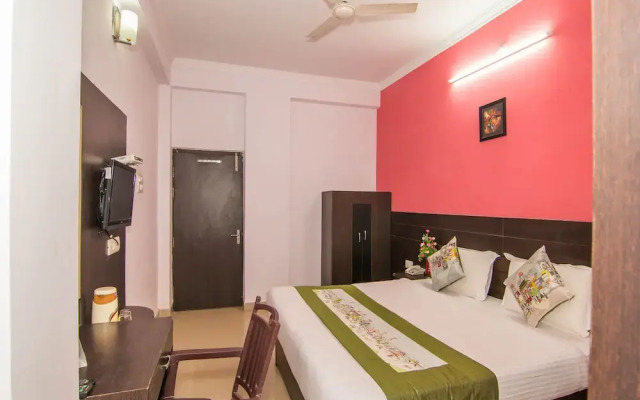OYO 4679 Hotel Shantila Inn