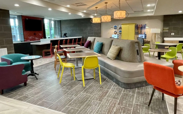 Hawthorn Extended Stay by Wyndham Kingwood/Houston