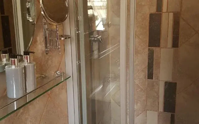 Chateau Vue Guesthouse