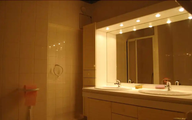 Gite Theolyne Joly Saint Sauveur