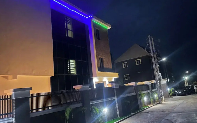 Chapy hotel and suite