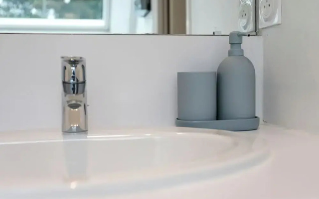 Brit Hotel Le Branhoc