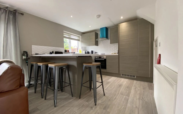 Comfortable Modern 1bed House 5 Mins From Centre