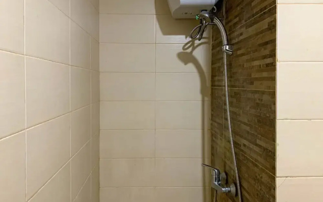 Nice And Strategic 1Br At Sky Terrace Apartment