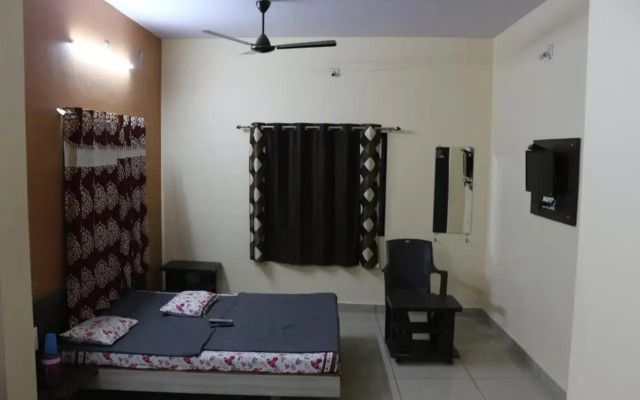 Hotel Laxmi Sadan
