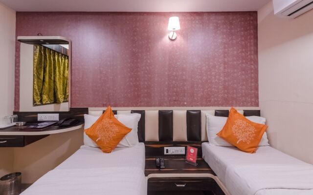 Oyo 7879 Golden Tulipz Boutique Hotel
