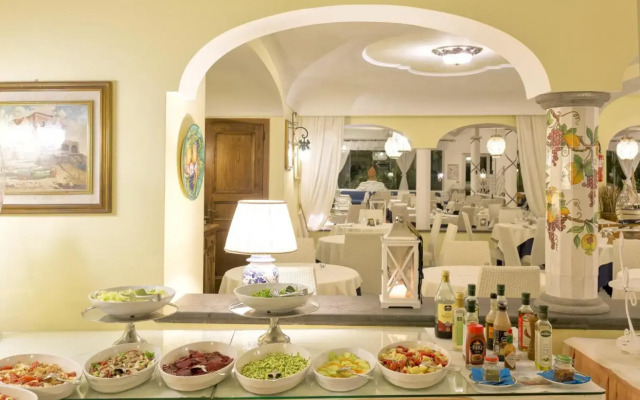 Hotel Terme Tritone Resort & Spa