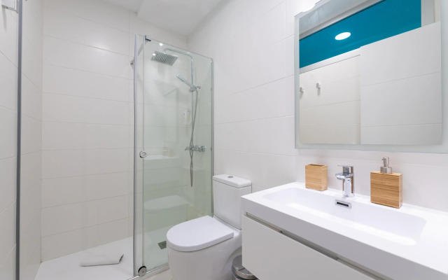 Edison Building by CanariasGetaway