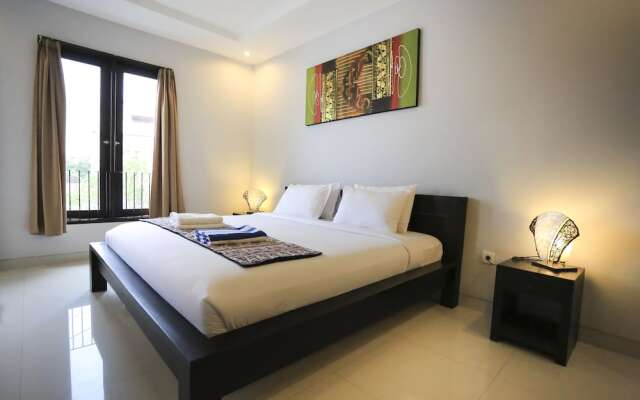 Nyoman Villa Sanur – Guest Rooms – Denpasar