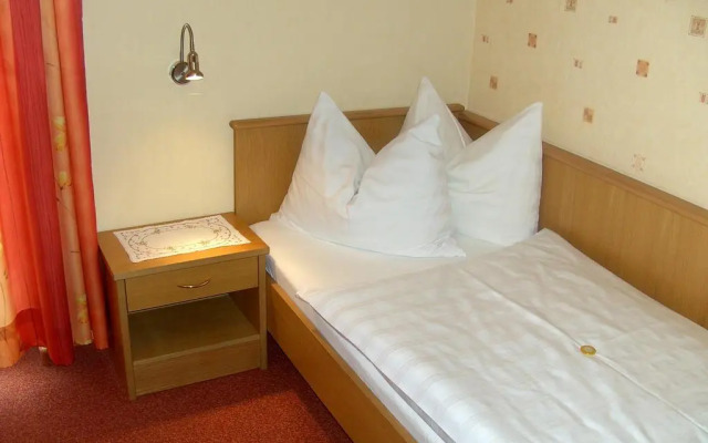 Gasthof-Pension Leopold Janu