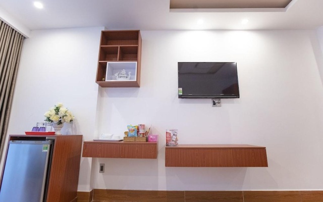 RedDoorz Plus @ Cach Mang Thang 8 Street – Guest Rooms – Ho Chi Minh City