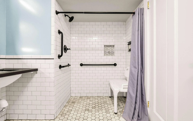 Hotel Petaluma, Tapestry Collection by Hilton