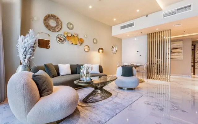 Luxury 2B Apt Al Habtoor Amna Tower