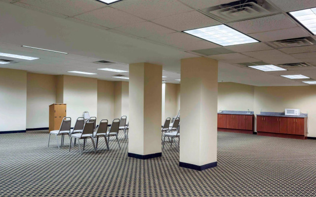 Quality Inn Chester - South Richmond