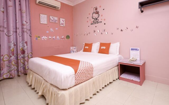 OYO 89958 Hotel Umimas