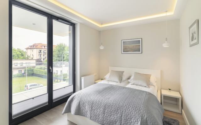 Luxury Apartments - Okrzei Residence