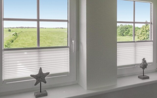 Beautiful Apartment in Emmelsbüll-horsbüll With Wifi and 1 Bedrooms