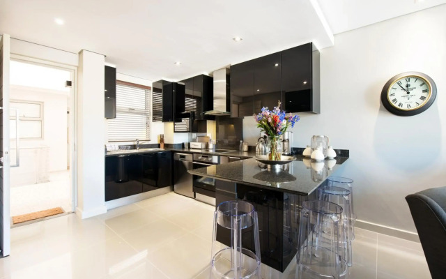 Lux Andringa Walk Apartments