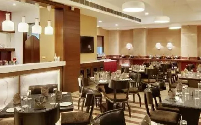 The Golden Palms Hotel & Spa Delhi