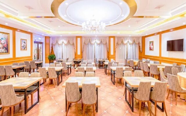 Vienna Hotel (Shanghai Gucun Park)