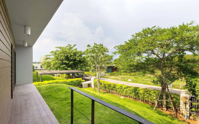 Phuphatara By Favstay