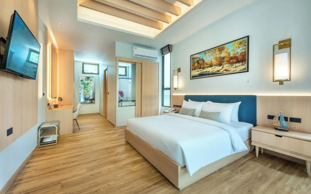 A.Z. Sunrise Resort & Fitness Club