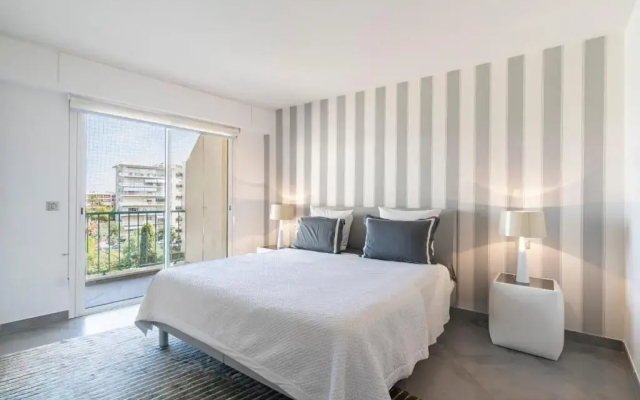 Brand new two bedrooms on the Croisette - Hotel in Cannes - Photo 2