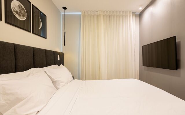 MCV - Capote Valente - Anora Spaces