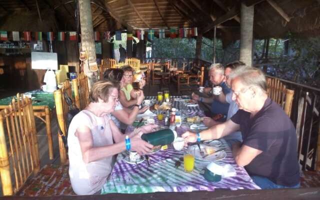 Bintang Bolong Lodge